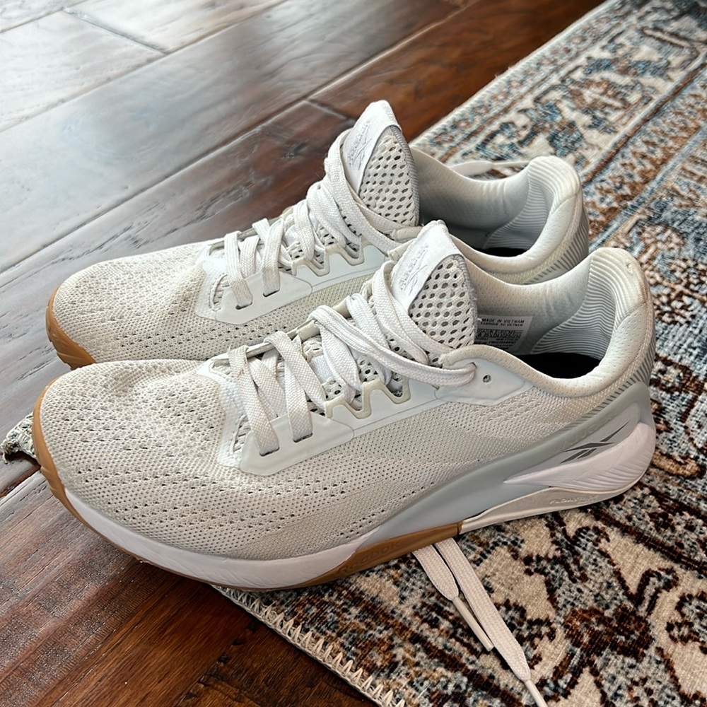 Reebok Sneakers